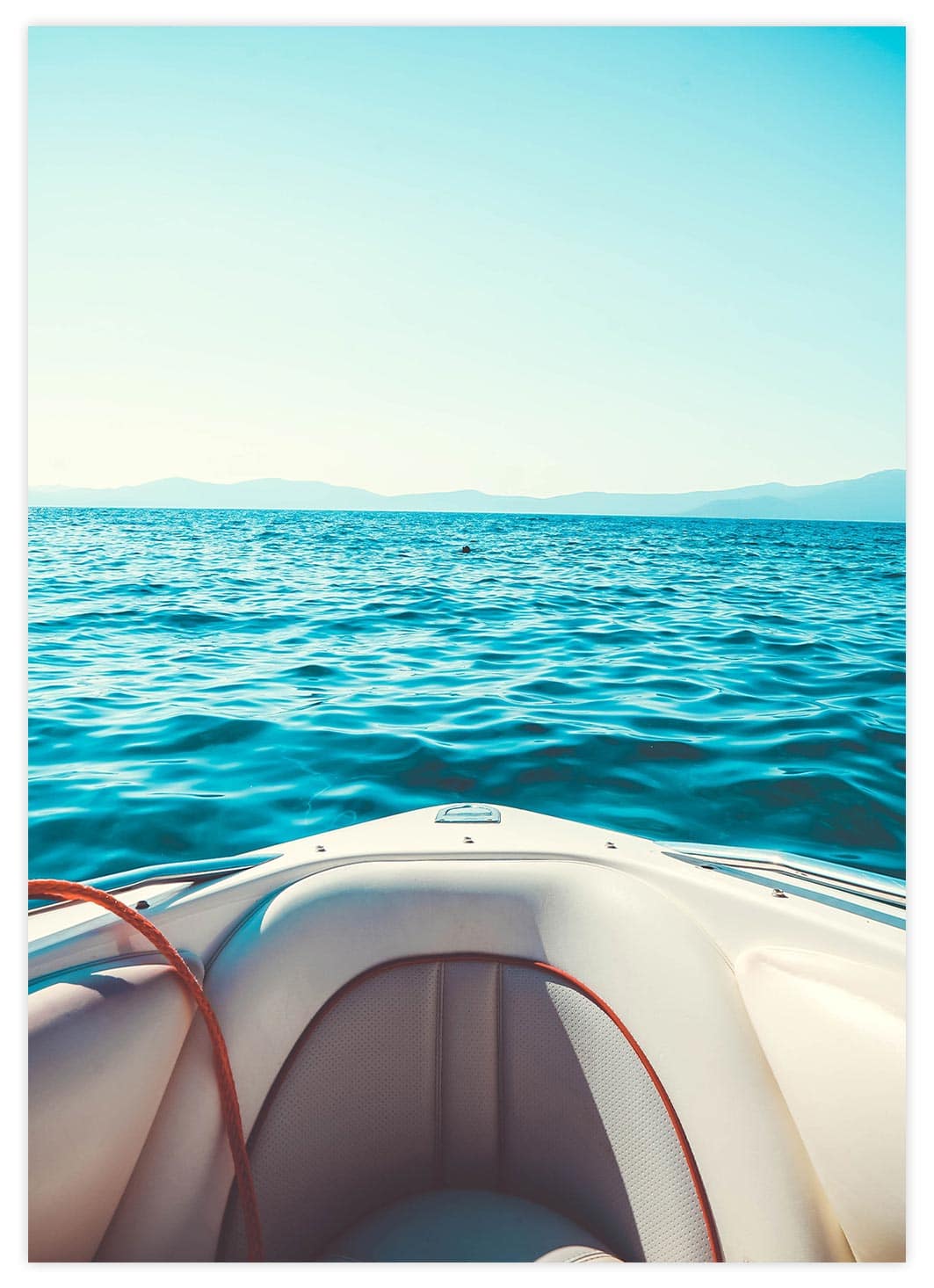 Boot auf offenem Meer Poster