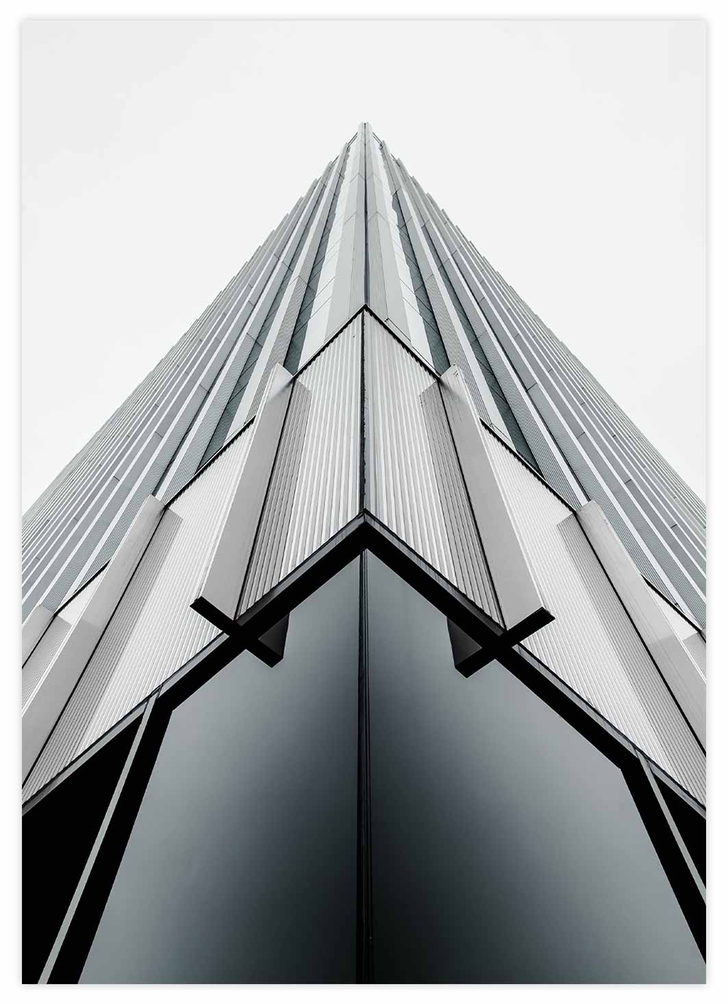 Spitzes Hochhaus Poster